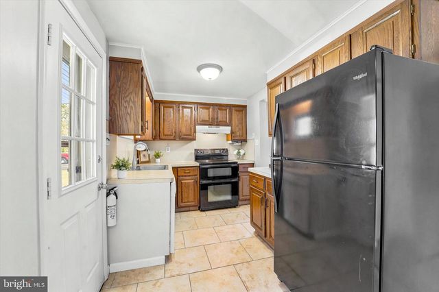 4836 GREENWOOD ST, Brookhaven, PA 19015