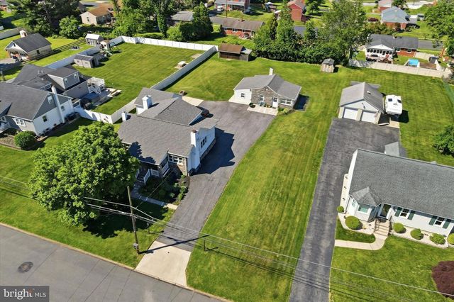 4836 GREENWOOD ST, Brookhaven, PA 19015