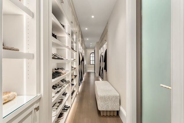 34 E 62nd Street, New York City, NY 10065