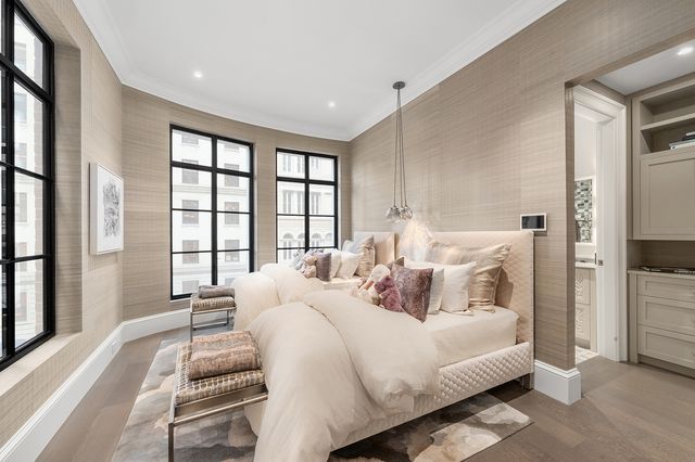 34 E 62nd Street, New York City, NY 10065