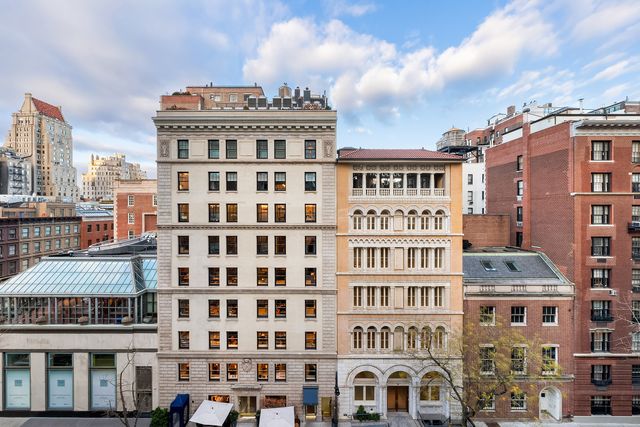 34 E 62nd Street, New York City, NY 10065