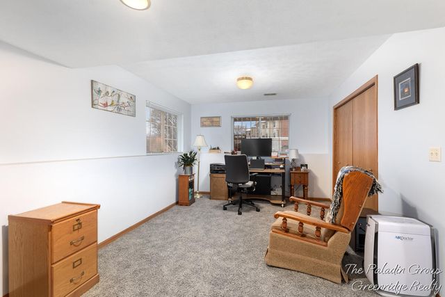 646 Wilshire Court, Holland, MI 49423