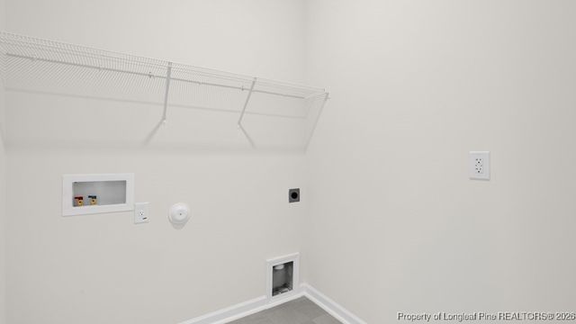 40 Charlies Bend Way, Spring Lake, NC 28390