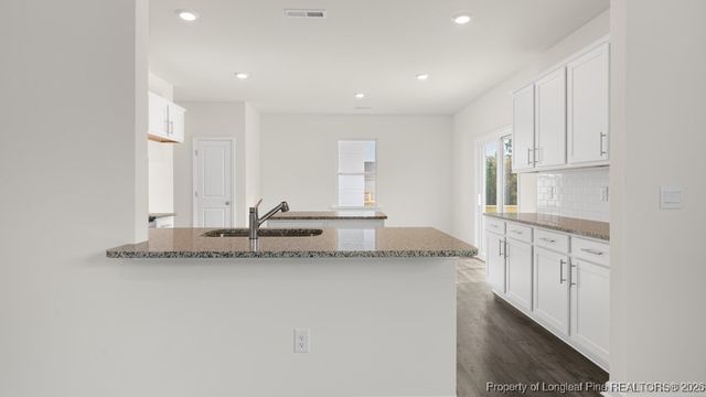 40 Charlies Bend Way, Spring Lake, NC 28390