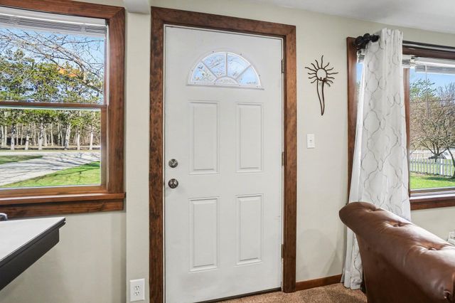 2435 Lilac Avenue, Holland Twp, MI 49424