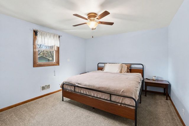 2435 Lilac Avenue, Holland Twp, MI 49424
