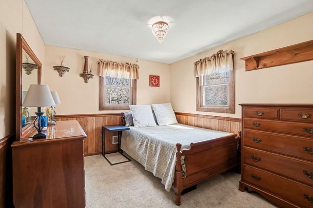 2435 Lilac Avenue, Holland Twp, MI 49424