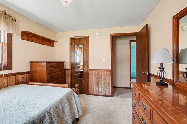 2435 Lilac Avenue, Holland Twp, MI 49424