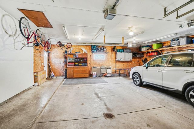 2435 Lilac Avenue, Holland Twp, MI 49424