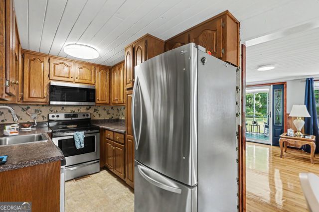 2908 Austin Bridge Road, Douglasville, GA 30134