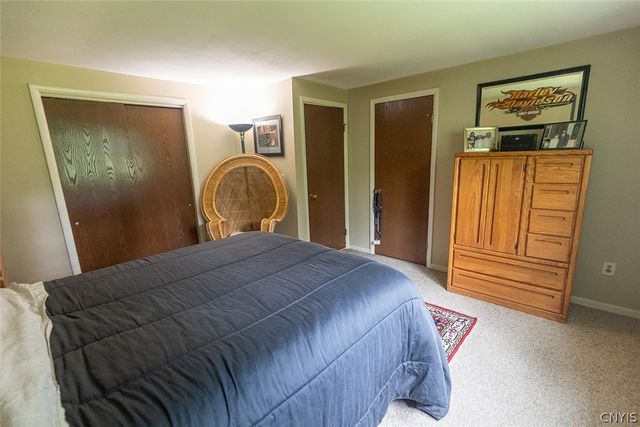 211 Knapp Road, Geddes, NY 13219