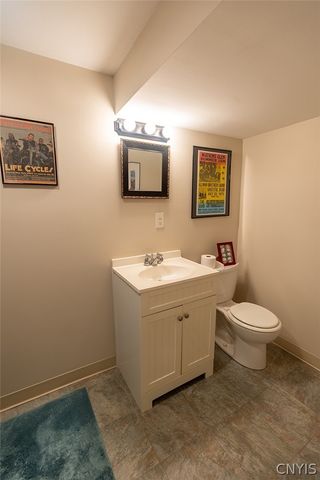 211 Knapp Road, Geddes, NY 13219