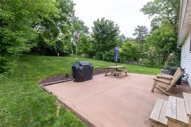 211 Knapp Road, Geddes, NY 13219