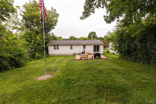 211 Knapp Road, Geddes, NY 13219