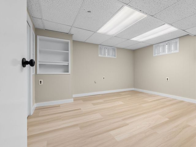 23 Sunrise Ave, Stoneham, MA 02180