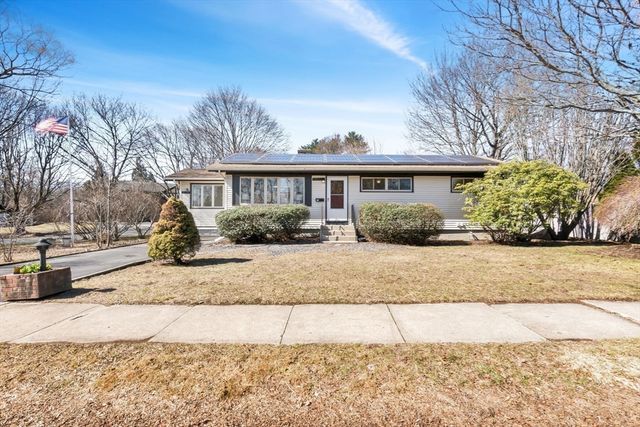 23 Sunrise Ave, Stoneham, MA 02180