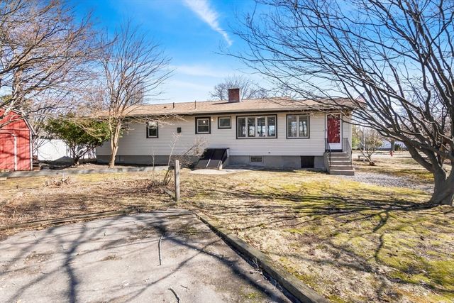 23 Sunrise Ave, Stoneham, MA 02180