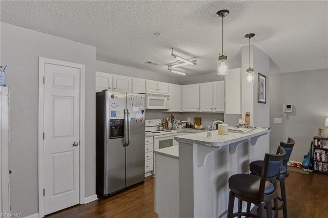 3771 Holmes Creek Place 201, Winston-salem, NC 27127