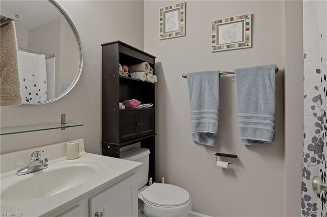 3771 Holmes Creek Place 201, Winston-salem, NC 27127