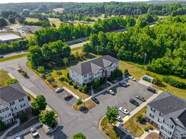 3771 Holmes Creek Place 201, Winston-salem, NC 27127