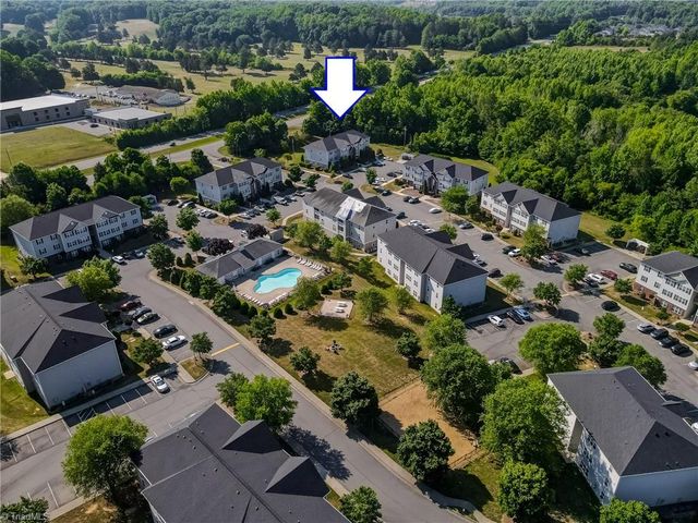 3771 Holmes Creek Place 201, Winston-salem, NC 27127