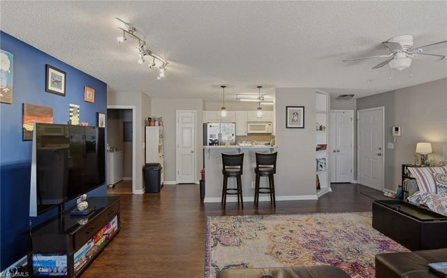 3771 Holmes Creek Place 201, Winston-salem, NC 27127