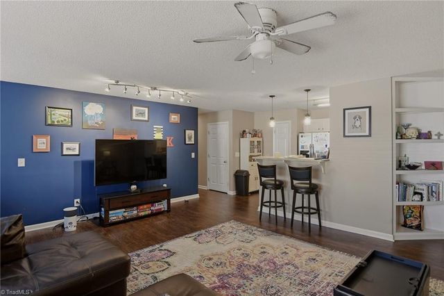3771 Holmes Creek Place 201, Winston-salem, NC 27127