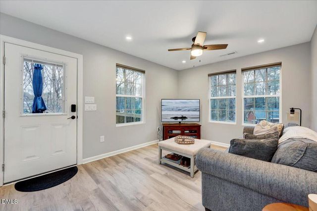 107 Larkwood Lane, Cary, NC 27518