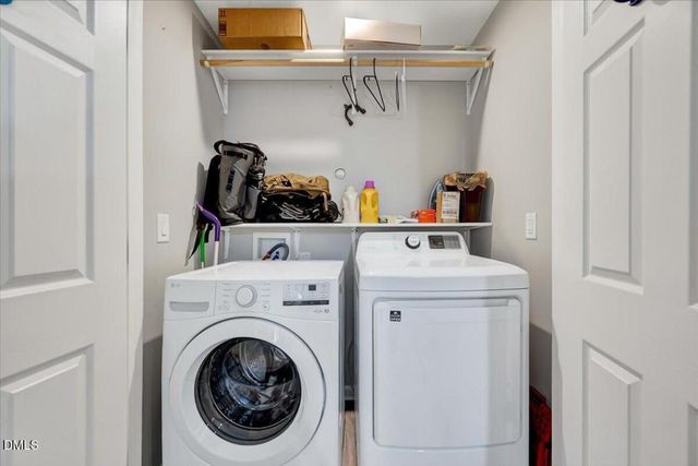 107 Larkwood Lane, Cary, NC 27518