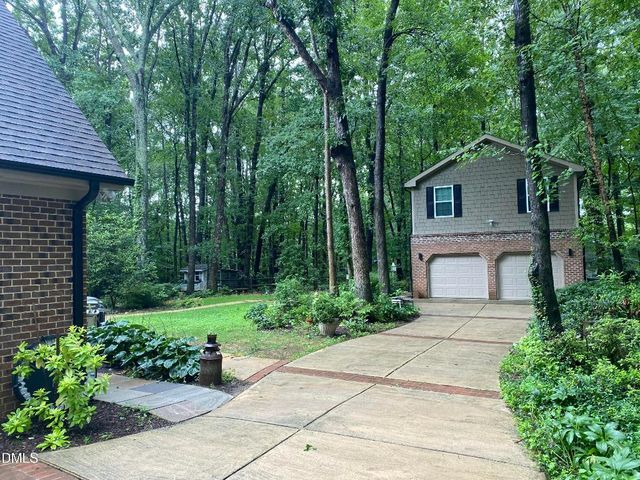 107 Larkwood Lane, Cary, NC 27518