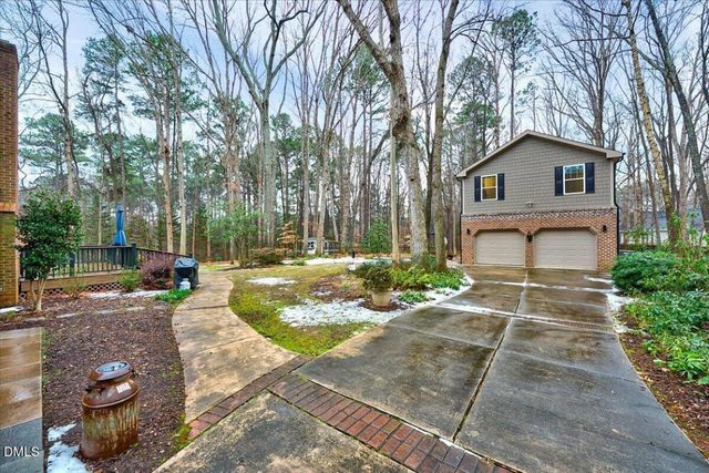 107 Larkwood Lane, Cary, NC 27518