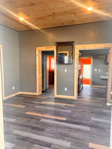 207 S Jackson Street, Frankton, IN 46044