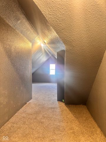 207 S Jackson Street, Frankton, IN 46044