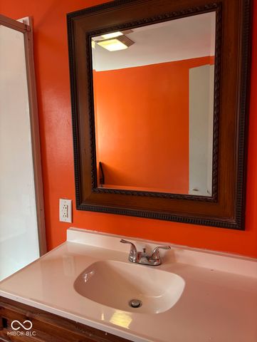 207 S Jackson Street, Frankton, IN 46044