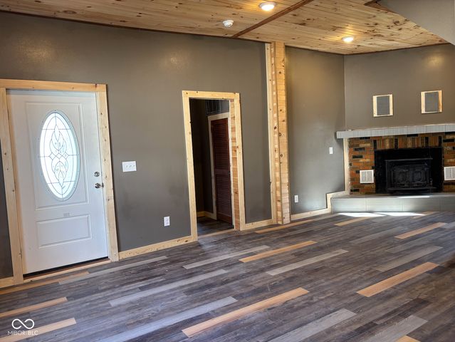 207 S Jackson Street, Frankton, IN 46044