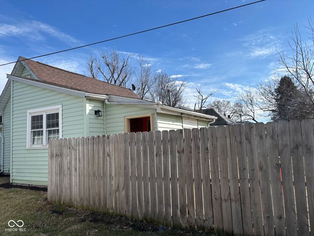 207 S Jackson Street, Frankton, IN 46044