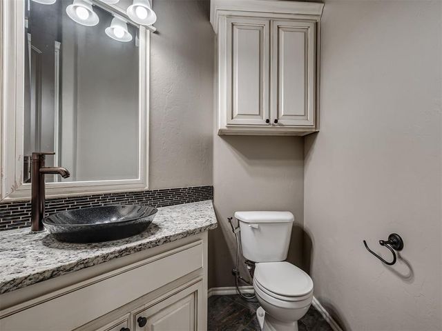 600 NW 153rd Street, Edmond, OK 73013