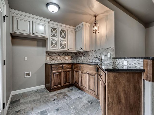 600 NW 153rd Street, Edmond, OK 73013