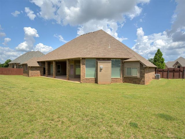 600 NW 153rd Street, Edmond, OK 73013