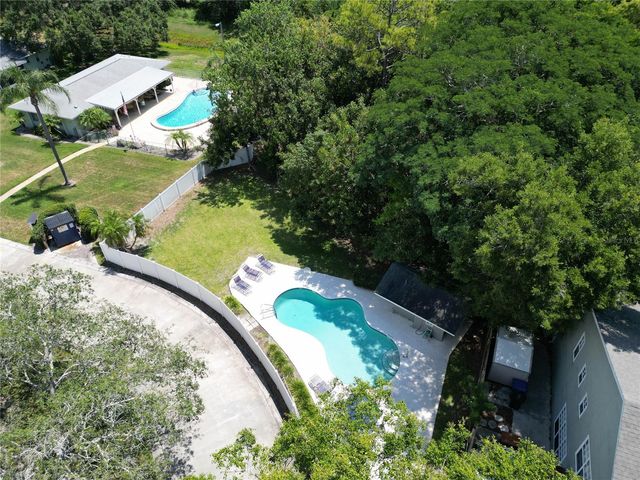 2740 HAMBLE VILLAGE LANE, Palm Harbor, FL 34684