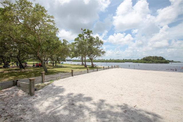 2740 HAMBLE VILLAGE LANE, Palm Harbor, FL 34684