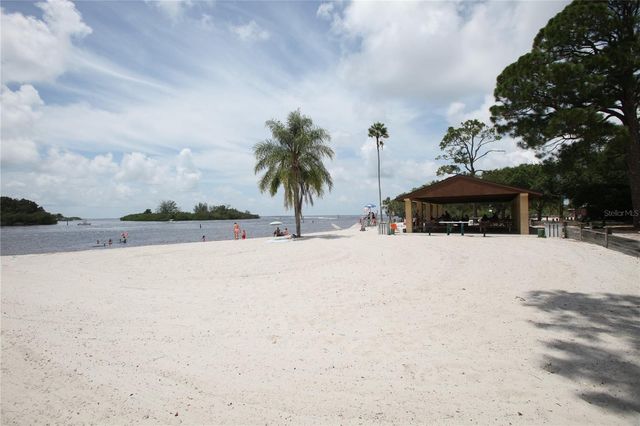 2740 HAMBLE VILLAGE LANE, Palm Harbor, FL 34684