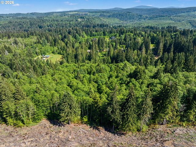 51660 E TERRA FERN Dr, Sandy, OR 97055