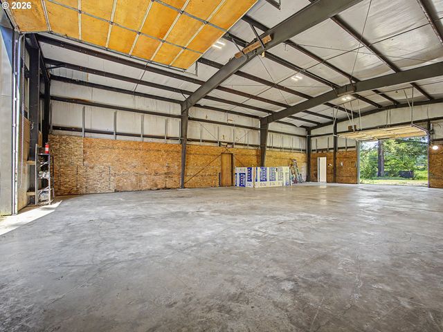 51660 E TERRA FERN Dr, Sandy, OR 97055
