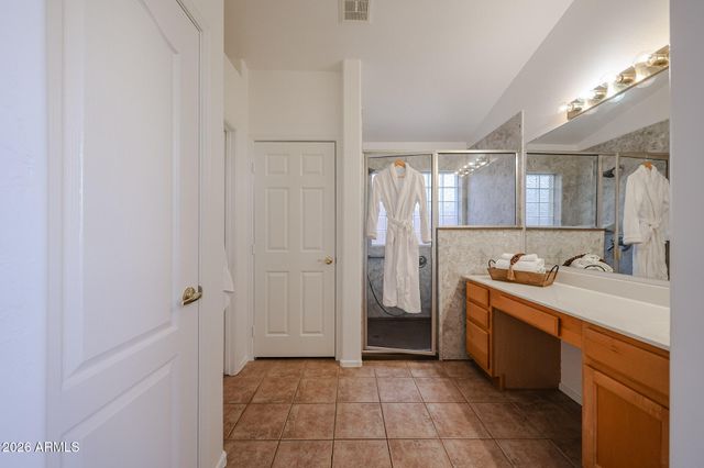 922 E BLACKHAWK Drive, Phoenix, AZ 85024