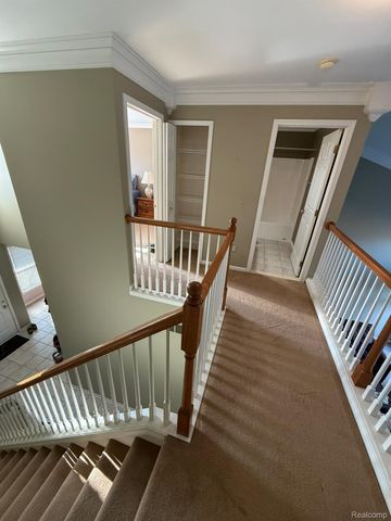 5894 Augusta Lane, Holly Township, MI 48439