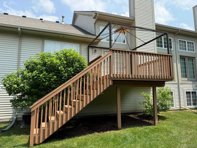 5894 Augusta Lane, Holly Township, MI 48439