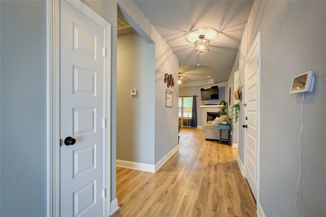 10605 Lago Vista, Quinlan, TX 75474