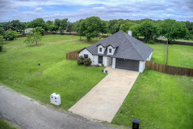 10605 Lago Vista, Quinlan, TX 75474