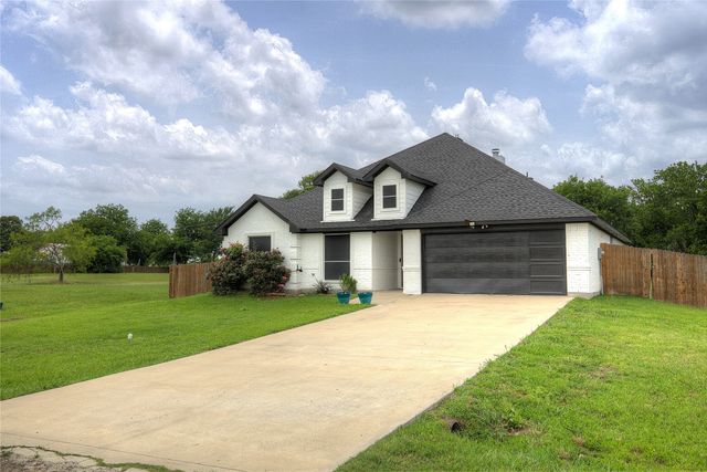 10605 Lago Vista, Quinlan, TX 75474